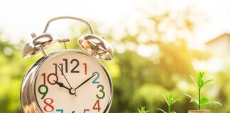 Czym różni się zarządzanie strategiczne od zarządzania operacyjnego? Czym różni się zarządzanie strategiczne od zarządzania operacyjnego?